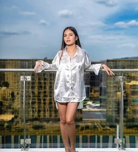 Apartment Luxury Near Of Dreams, Solaire, Naia, And Moa - Of Bridge *