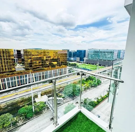 Luxury Near Of Dreams, Solaire, Naia, And Moa - Of Bridge Apartment