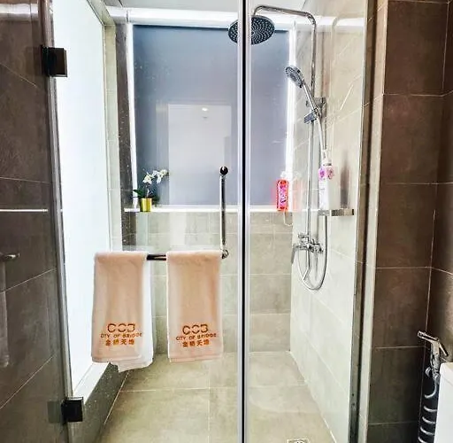 Apartment Luxury Near Of Dreams, Solaire, Naia, And Moa - Of Bridge