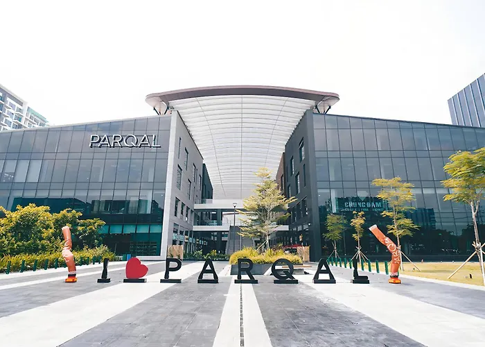 Luxury Near Of Dreams, Solaire, Naia, And Moa - Of Bridge Manila