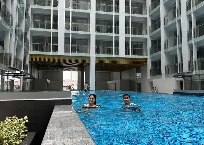 Luxury Near Of Dreams, Solaire, Naia, And Moa - Of Bridge Manila